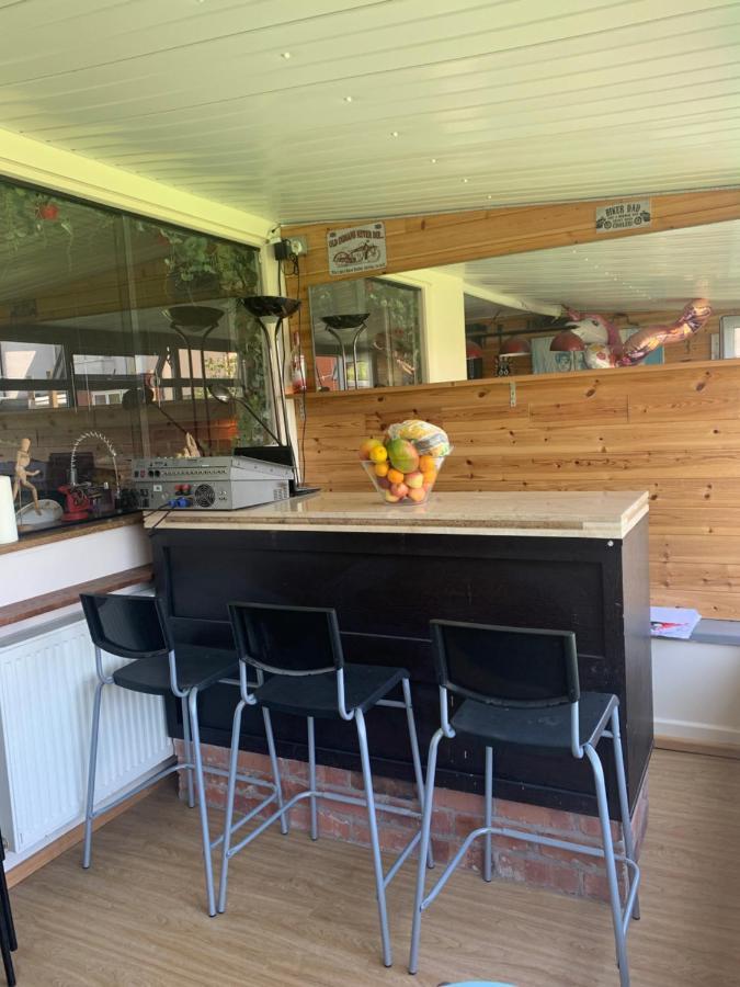 Family Holiday Home Blackpool Exterior photo